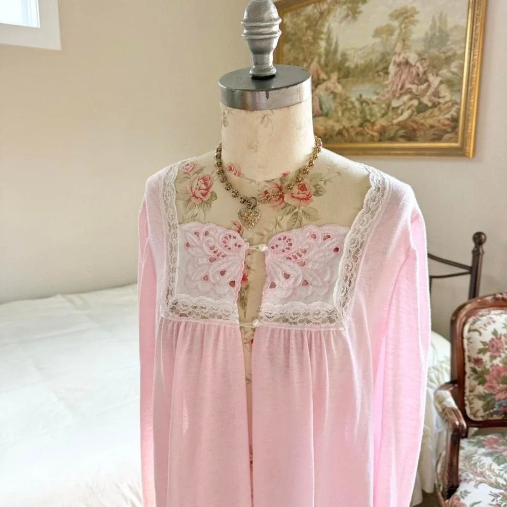vintage pink lace robe‎ size medium large soft sheer 80s